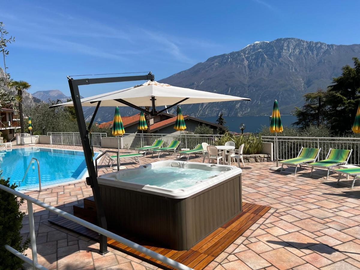 Appartamenti Villa Clivia Limone sul Garda Kültér fotó