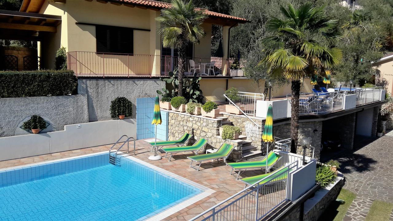 Appartamenti Villa Clivia Limone sul Garda Kültér fotó